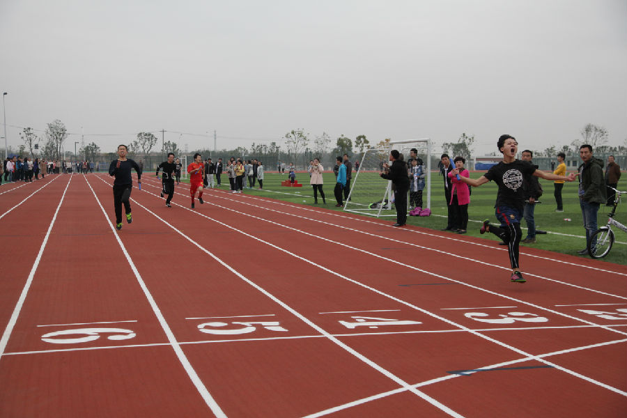 GOPAYǮ���ٷ���վ����·��������һ������У����55���ﾶ���